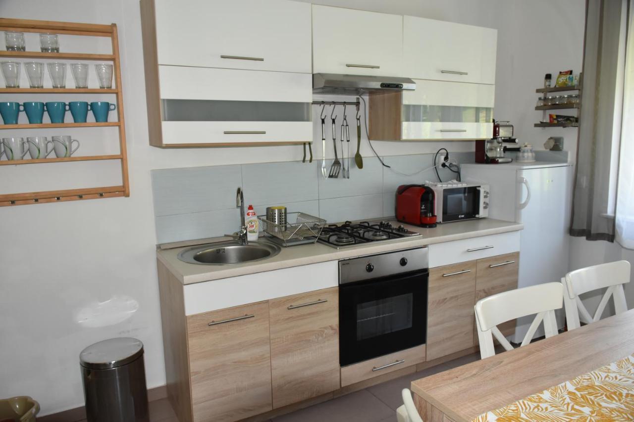 Levendula Apartmanhaz Бадачоньтомай Экстерьер фото
