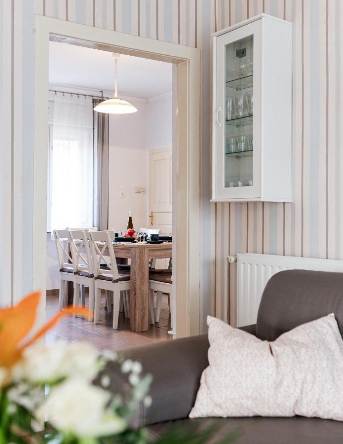Levendula Apartmanhaz Бадачоньтомай Экстерьер фото
