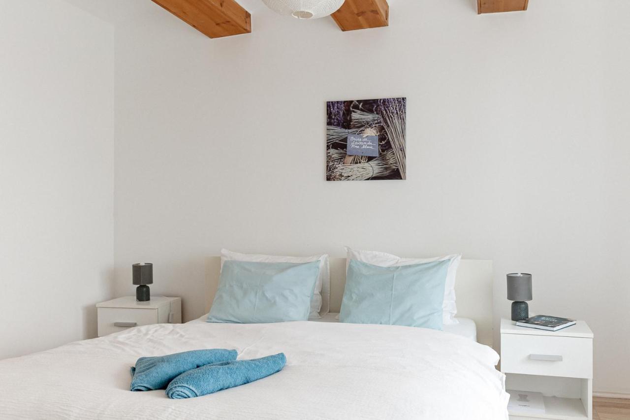 Levendula Apartmanhaz Бадачоньтомай Экстерьер фото